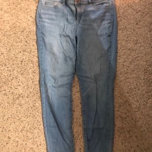 Vineyard Vines size 14 blue jeans